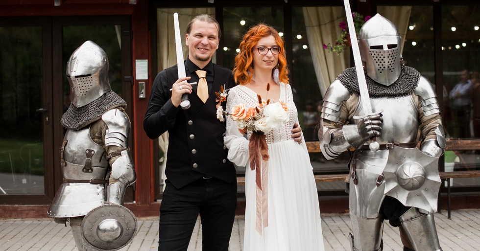 рыцари на свадьбе фото